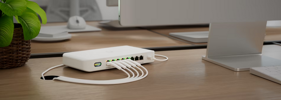 UDB-Switch - Ubiquiti UniFi Device Bridge 8 Port Multigigabit PoE+ Switch with Wi-Fi 7 Connectivity
