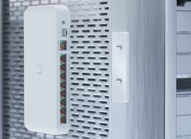 Ubiquiti UACC-SWITCH-FM - UniFi Floating Mount for UniFi compact switches