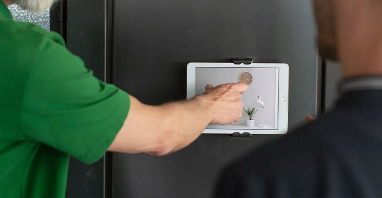 Compulocks COM-VESA-CLNG-W - Cling VESA Universal Tablet Wall Mount
