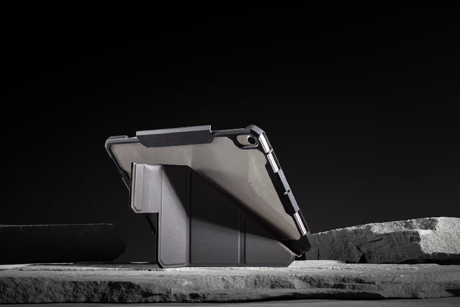 Urban Armour Gear 124474114040 - UAG Essential Armor - iPad Air 11" (2024) - Black