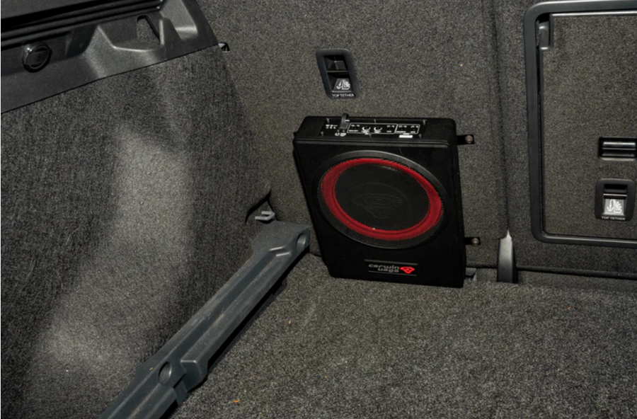 VPAS821 - CERWIN VEGA 8" 2 CH UNDERSEAT ACTIVE SUBWOOFER 290W MAX 150W RMS X1 | 70W RMS X2 @ 4OHM