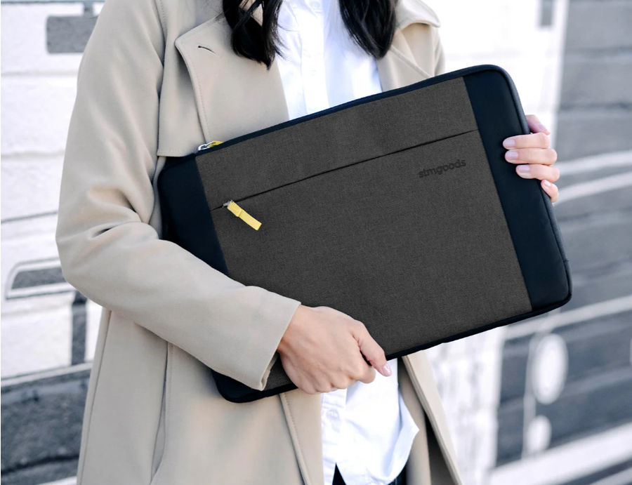 STM-114-483M-01 - STM Kin sleeve (14") - black slate