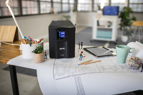 SMC1000IC - APC SMART UPS (SMC), 1000VA, IEC(8), USB, SERIAL, LCD, TOWER, SMARTCONNECT, 2YR WTY
