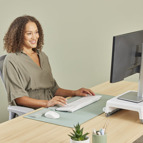 100142578 - Fellowes Breyta Keyboard Wrist Rest Sage