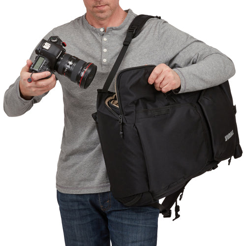 Thule Covert DSLR Backpack 32L - Black