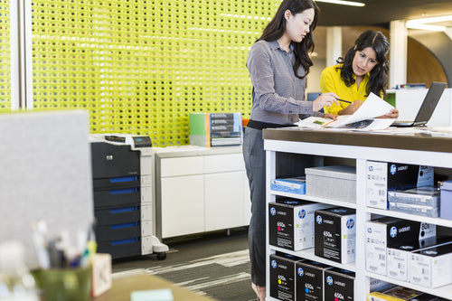HP CE712A - Color LaserJet Pro CP5225dn