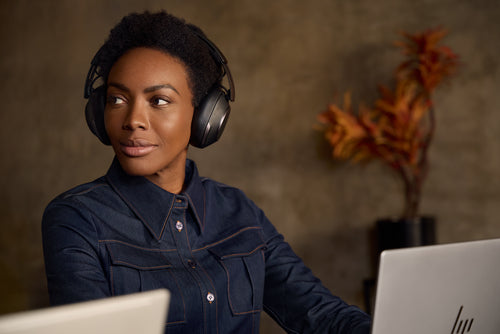 HP 8G7U0AA - Poly Voyager Surround 80 UC Microsoft Teams Certified USB-C Headset + USB-C/A Adapter
