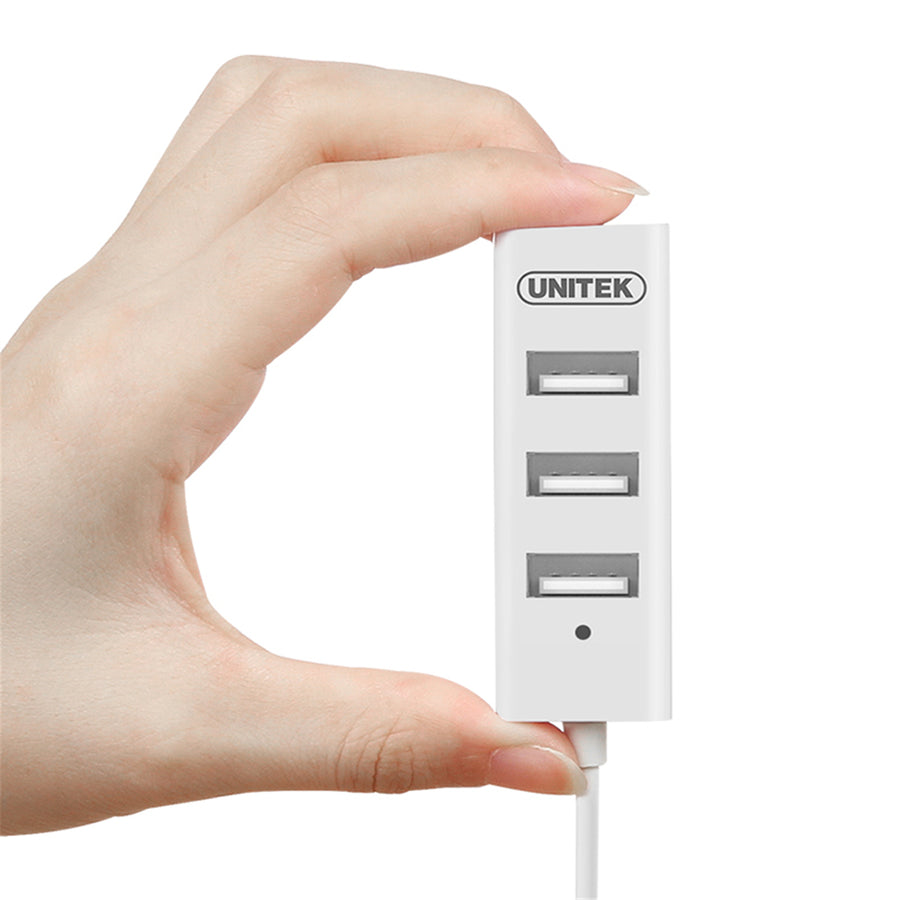 Unitek  Y-2146 USB2.0 4 Port Hub. Plug and play.
