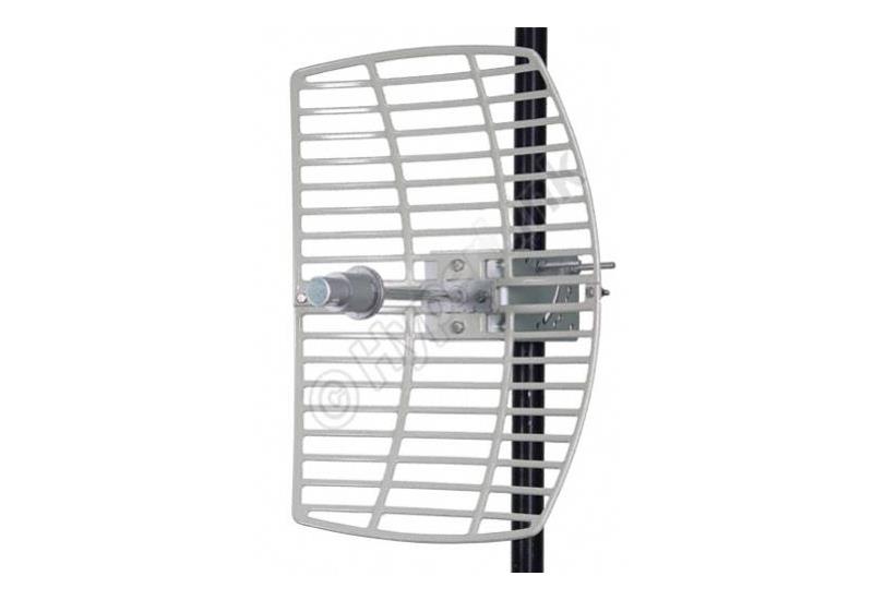 ANT-98 - L-COM 5.8 GHz 22 dBi Cast Reflector Grid Antenna HG5822G