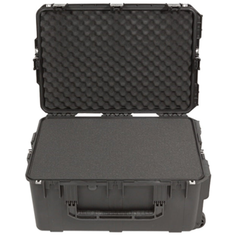 SKB-3I-2617-12BC - SKB 26" X 17" X 12" WATERPROOF INJECTION MOULDED HARDCASE WITH CUBED FOAM & WHEELS
