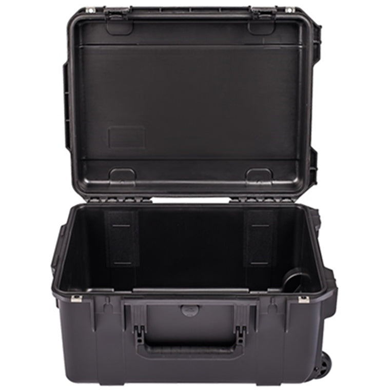 SKB-3I-2015-10BE - SKB 20.5" X 15.5" X 10" WATERPROOF INJECTION MOULDED HARDCASE - DEEP (EMPTY)