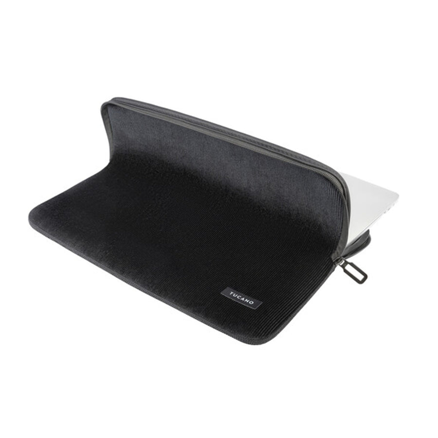 Tucano 13-14" Velluto Sleeve- Black