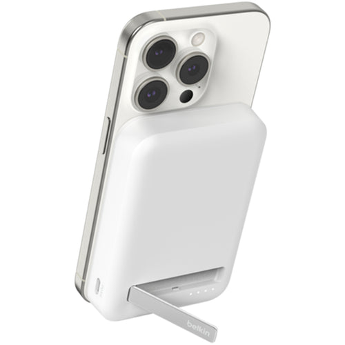 Belkin BPD007BTWH - BoostCharge Pro Magnetic Power Bank with