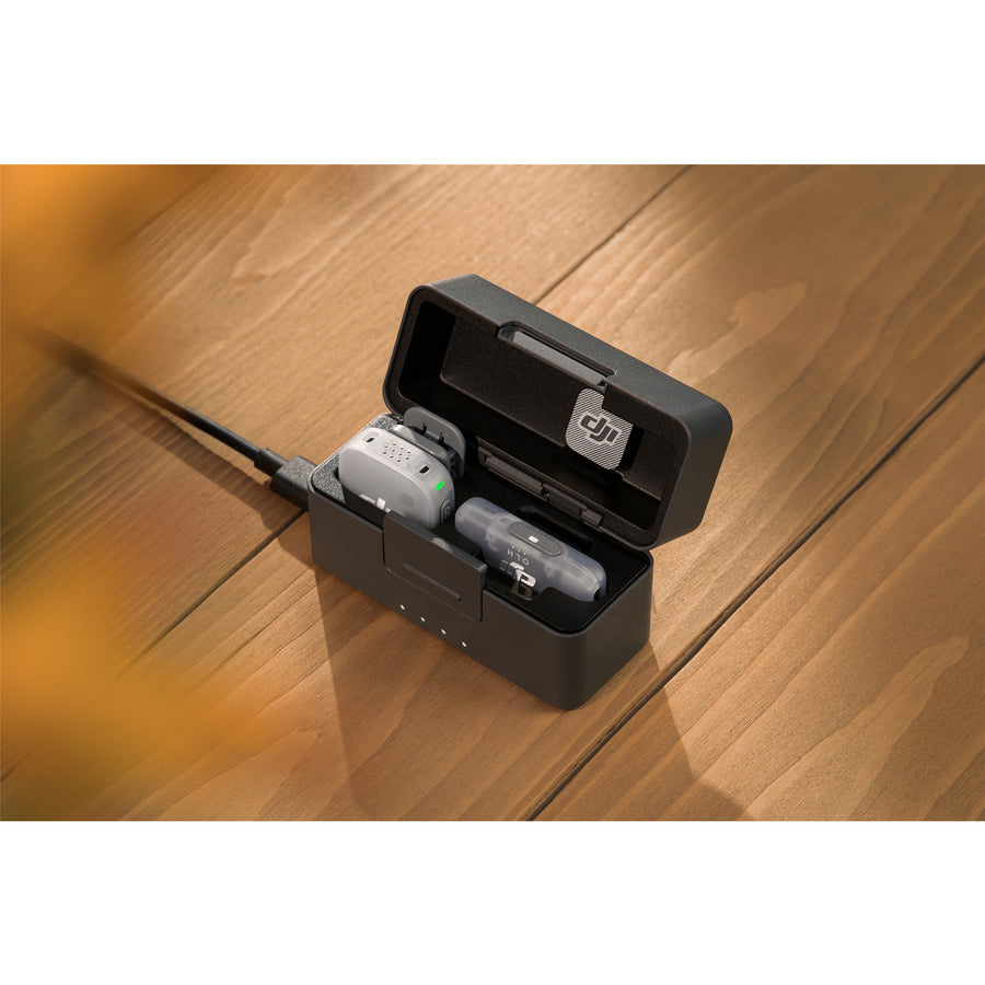 CP-RN-00000535 - DJI Mic Mini 2 Charging Case (1 TX + 1 Mobile RX)