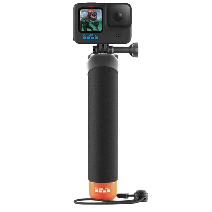 GoPro Adventure Kit 3.0 include The Handler (Floating Hand Grip), Head Strap + Compact Case