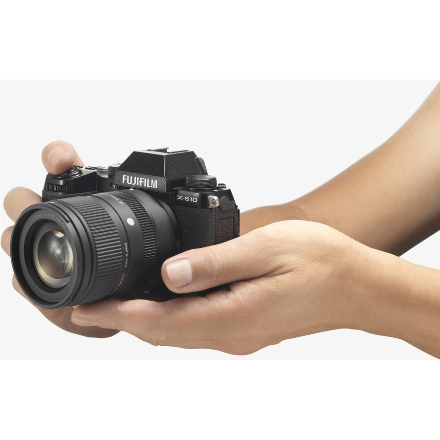SIGMA   18-50mm f/2.8 DC DN Contemporary Lens
