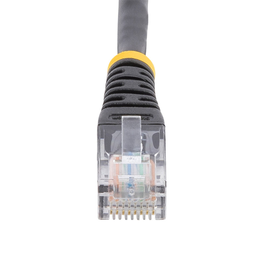 StarTech.com Cat5e Ethernet-Kabel M45PAT15MBK - 15 m - Schwarz