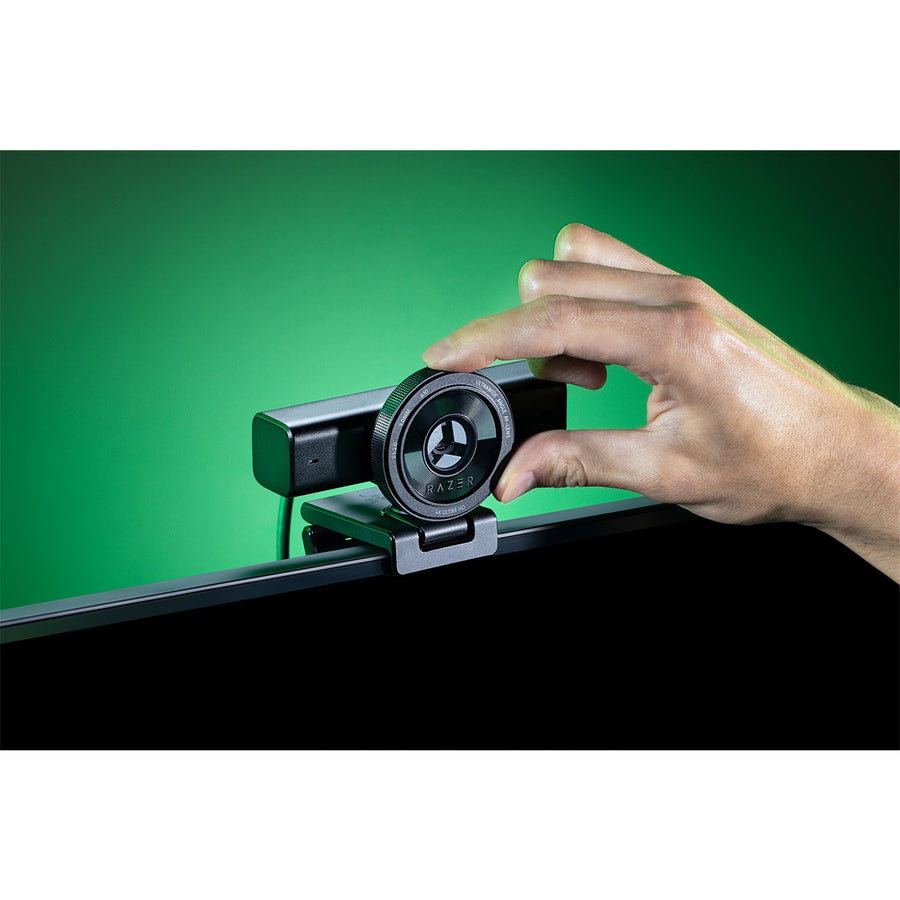 RAZER KIYO V2 - 4K30 WEBCAM FOR CONTENT CREATION AND STREAMING - BLACK EDITION - FRML PACKAGING