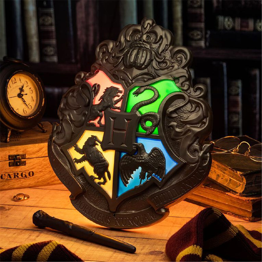 Paladone Tassen & Becher PHPCRLW - Harry Potter Wappen-Licht mit Zauberstab-Fernbedienung