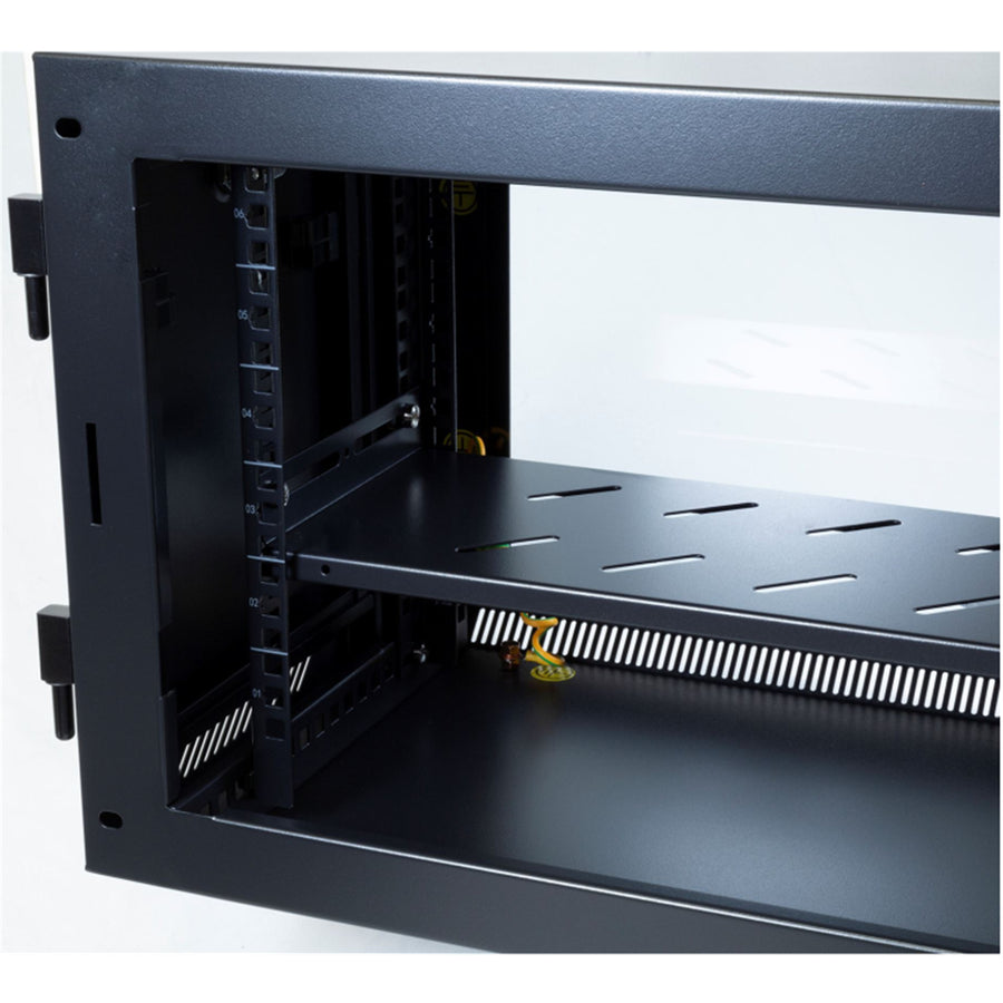 DYNAMIX RSFDS6 - 6RU Universal Swing Wall Mount Cabinet. Back mount supplied Left & Right Hinges