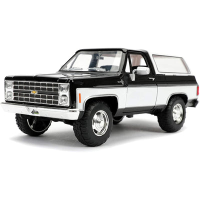 Jada JA31592 – JADA 1/24 JT – '80 CHEV BLAZER K5 SCHWARZ/WEISS