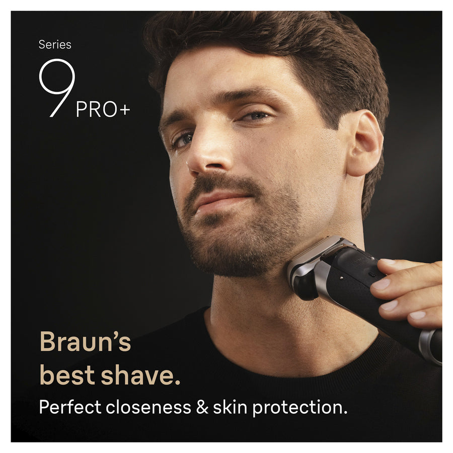 Braun Series 9 Pro+ 9677CC  Wet & Dry Shaver with Power Case