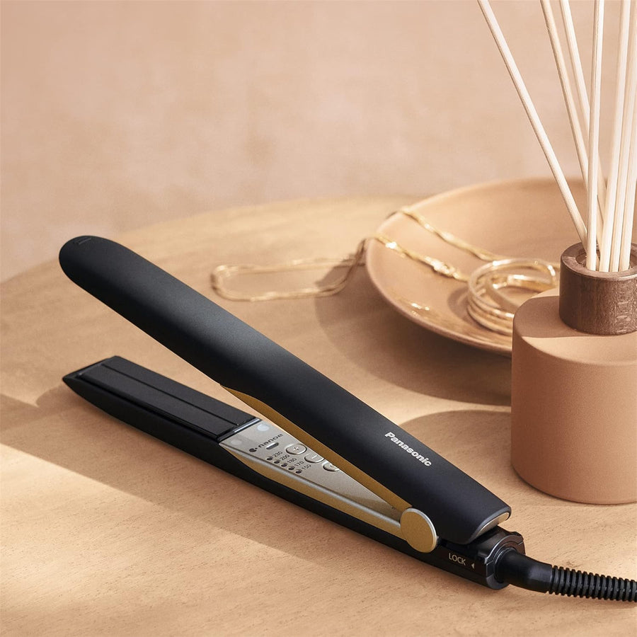 Panasonic  EH-HS0E  Hair Straightener with nanoe