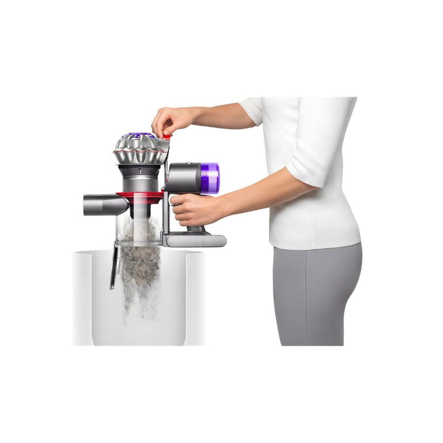Dyson  V8 Advance + Car Cleanning Kit