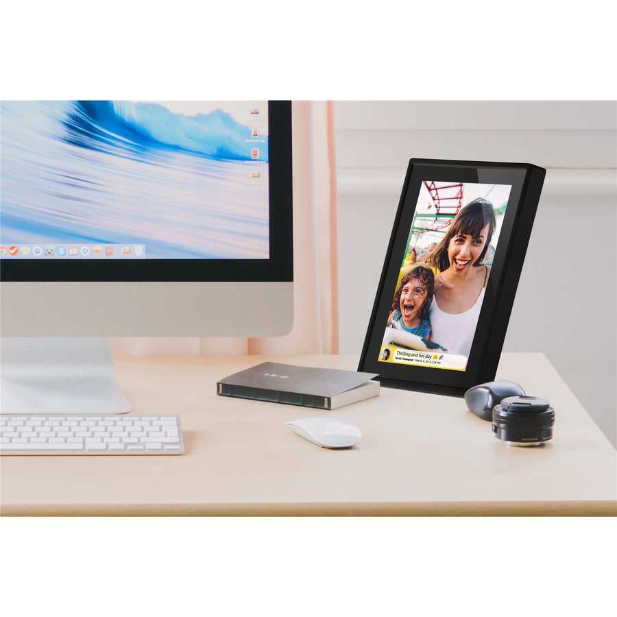 Jackson Frameo 10.1" WIFI Digital Photo Frame Black, Play Video & Pictures 16GB Build In Memory - Touch Panel - Smart Frameo App Support - Android & IOS Support - 2.4G HZ