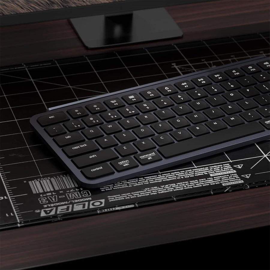 Keychron B1 Pro Space Gray Full Assembled Wireless / Wired / 2.4GHz Ultra-Slim Wireless Keyboard