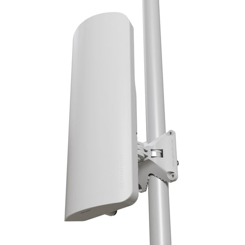 L22UGS-5HaxD2HaxD-15S - MikroTik mANTBox ax 15s Outdoor 802.11ax Wi-Fi 6 dual-band radio with Built in 15dBi Sector Antenna L22UGS-5HaxD2HaxD-15S