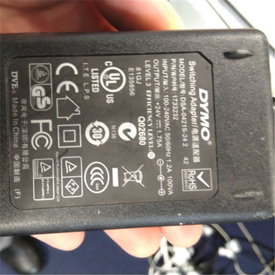 1733232 - Dymo LW Switching Adaptor