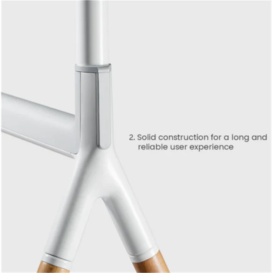 Bracom TT30-46F-01 Stilvolle TV-Bodenständer mit vier Beinen (Metall & Holz) bis 40 kg – Mattschwarz & Walnuss – 49"-70"