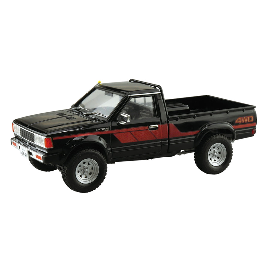 Aoshima 3-6850 - AOSHIMA 1/24 DATSUN TRUCK LIFT UP CUSTOM'82