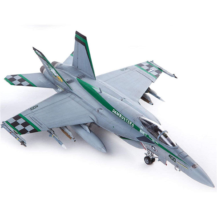 Academy 9-12565 - ACADEMY 1/72 USN F/A-18E VFA-195 CHIPPY HO