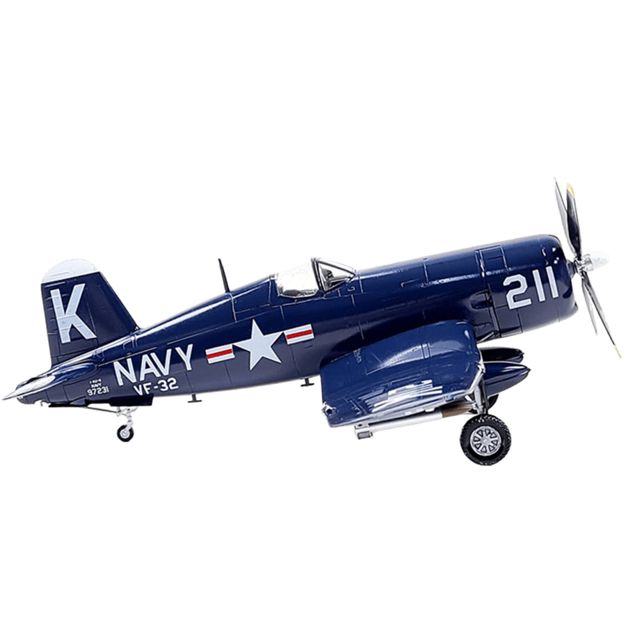 Academy 9-12353 - ACADEMY1/48 USN F4U-4 "Battle of Jangjin Reservoir