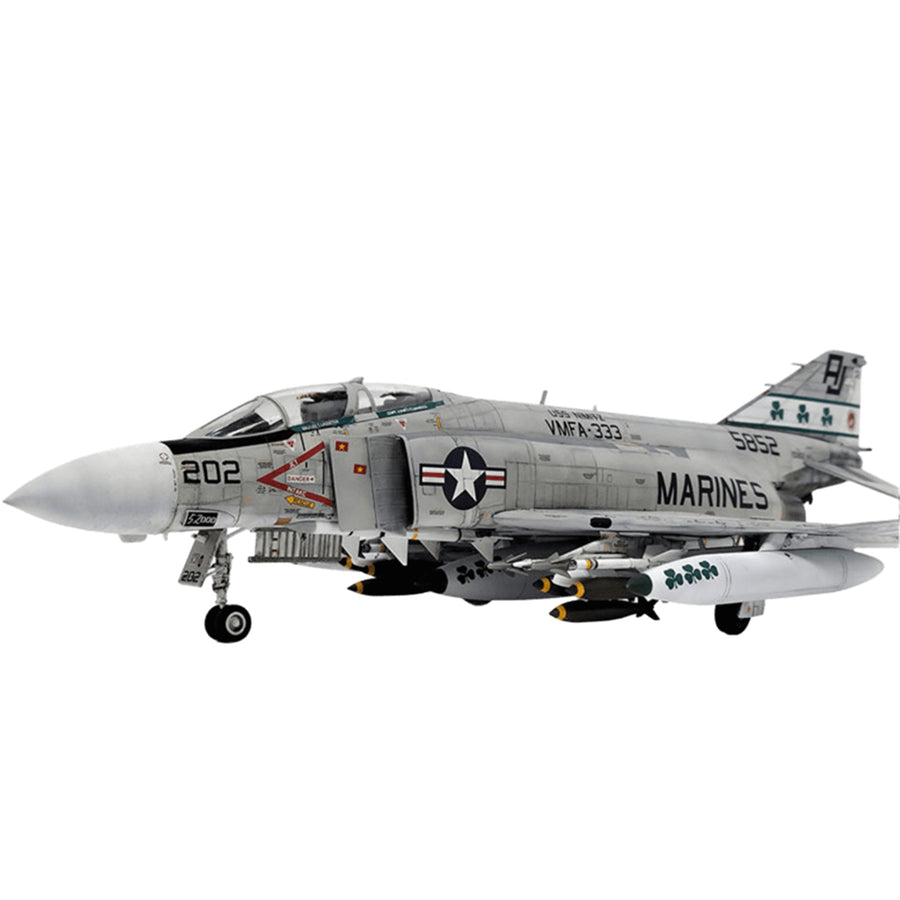 Academy 9-12356 - ACADEMY1/48 USMC F-4J PHANTOM II "SHAMROCKS"