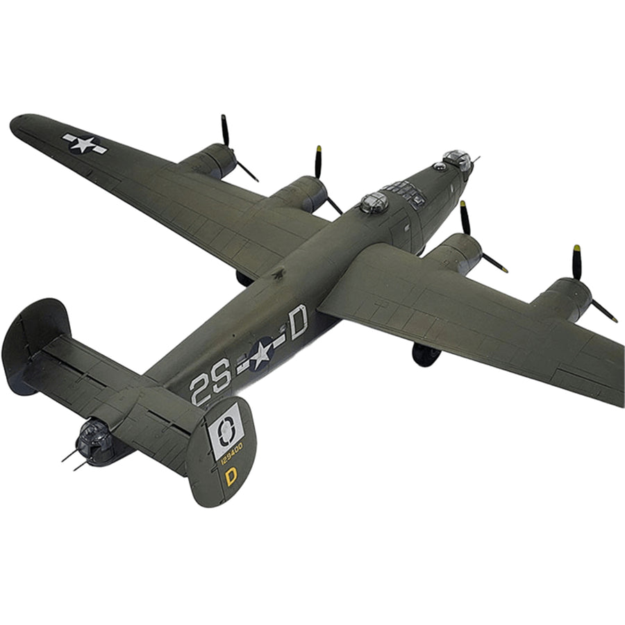 Academy 9-12584 1/72 USAAF B-24H Liberator Bomber