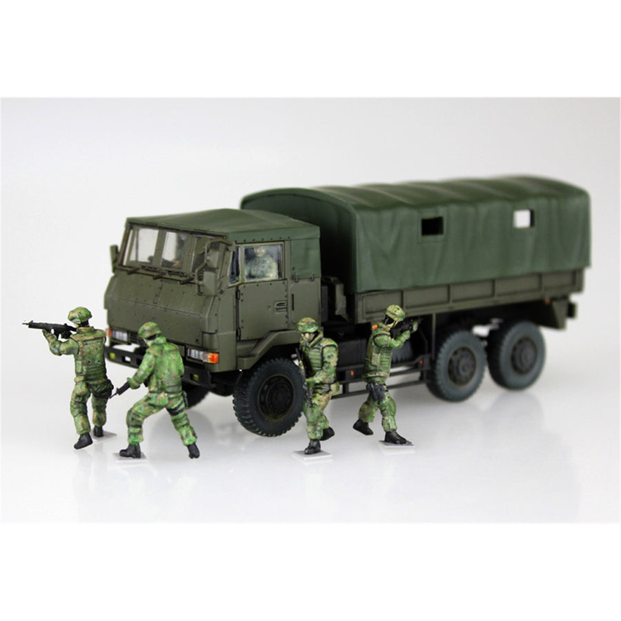 Aoshima 3-1208 - AOSHIMA 1/72 JGSDF 1/2t TRUCK WITH ARMOUR & 4 FIGS