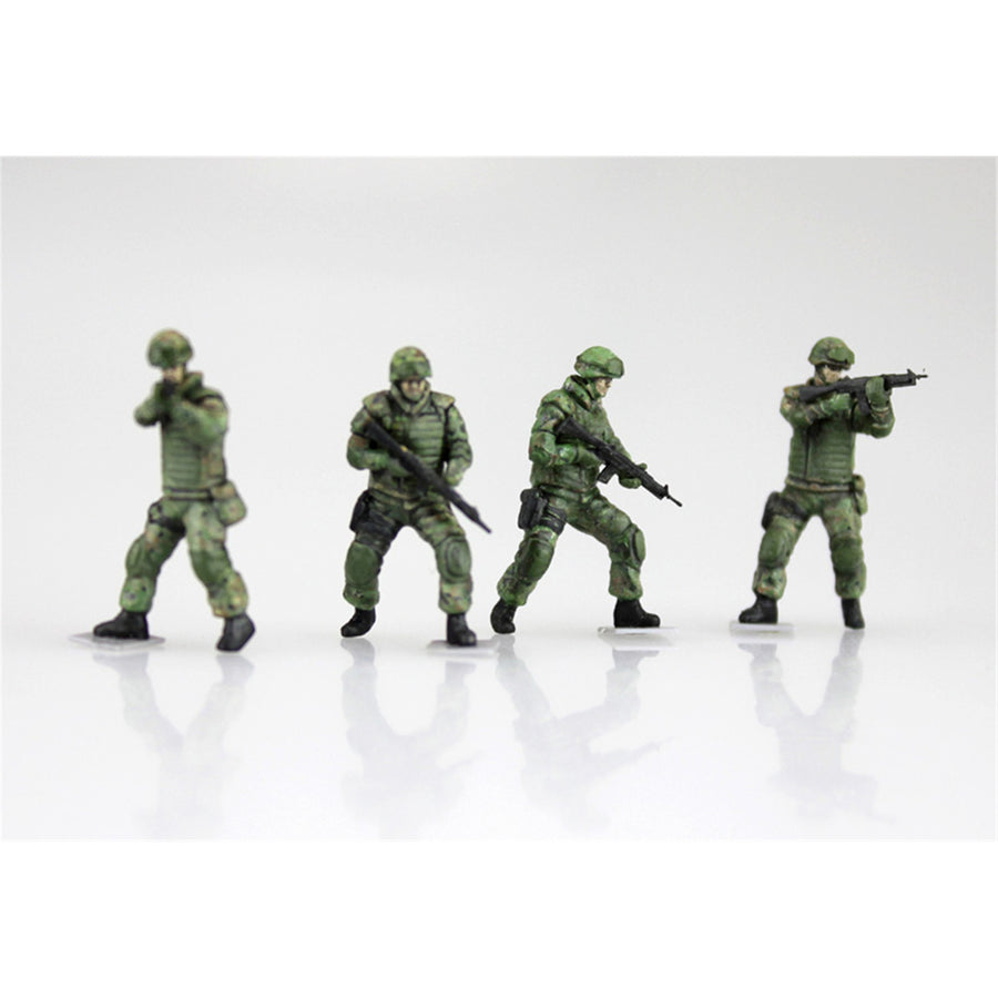 Aoshima 3-1208 - AOSHIMA 1/72 JGSDF 1/2t TRUCK WITH ARMOUR & 4 FIGS
