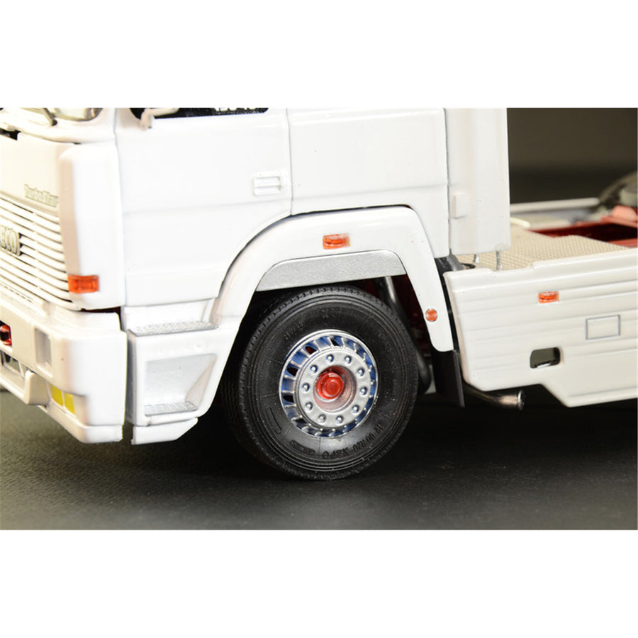 Italeri 1-3926 - ITALERI 1/24 IVECO TURBOSTAR 190.48 SPEC