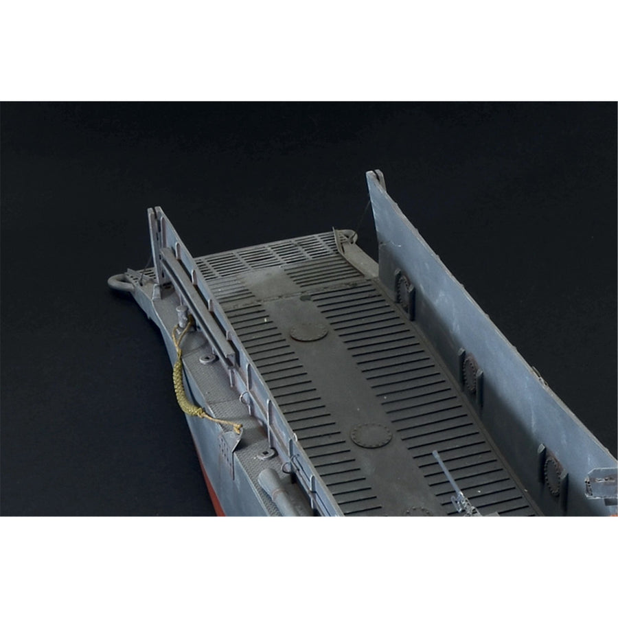 Italeri 1-6755 - ITALERI 1/35  WWII U.S.ARMY LANDING CRAFT
