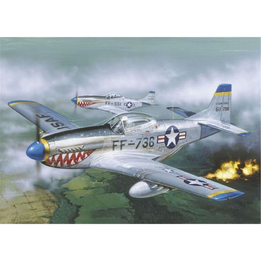 Italeri 1-086 - ITALERI 1/72 P-51D MUSTANG