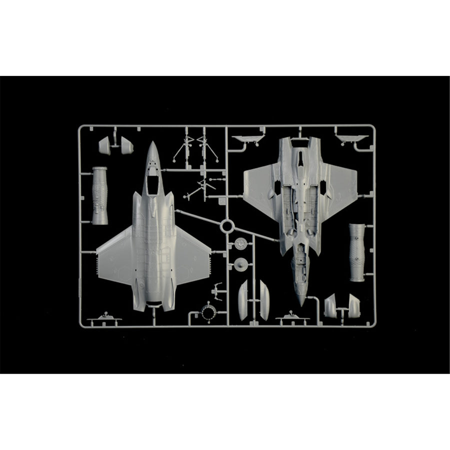 Italeri 1-1469 - ITALERI 1/72 F-35C LIGHTNING II
