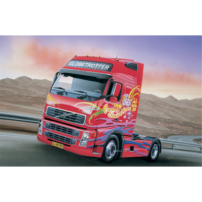 Italeri 1-3821 - ITALERI 1/24 VOLVO XL-70