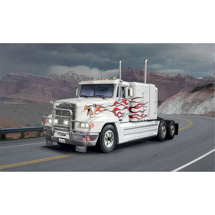 Italeri 1-3925 - ITALERI 1/24 FREIGHTLINER FLD 120 SPECIAL