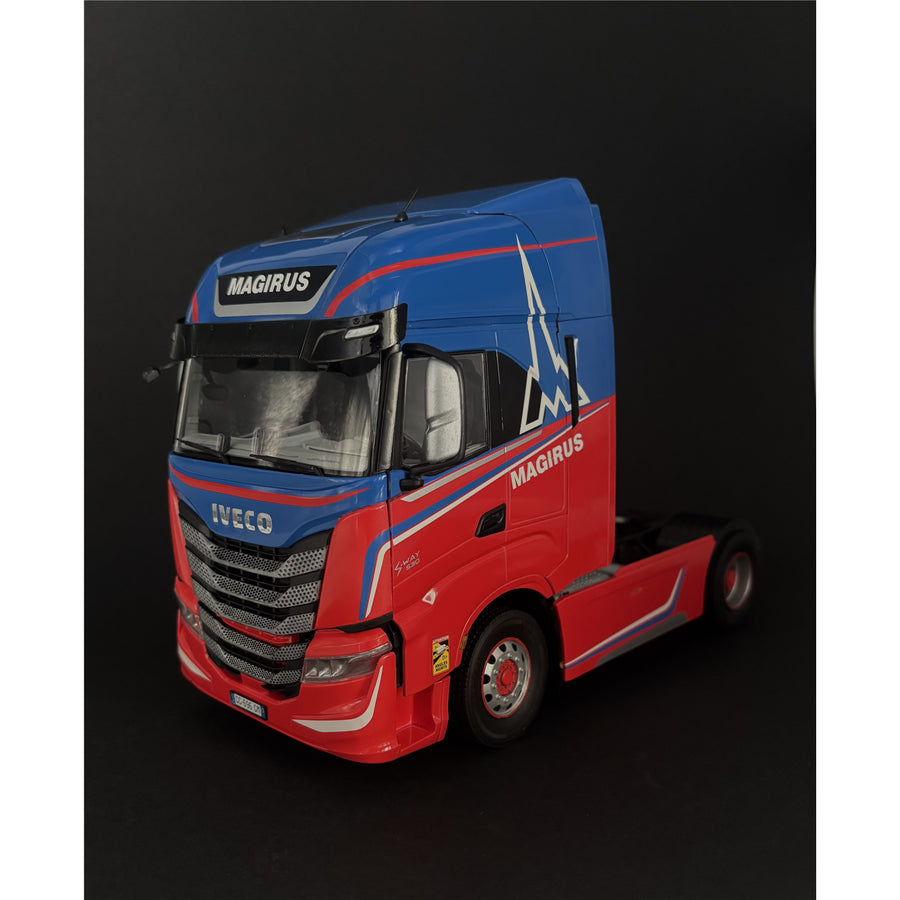 Italeri 1-3963 - ITALERI 1/24 IVECO S-WAY