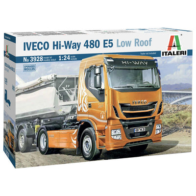 Italeri 1-3928 - ITALERI 1/24 IVECO HI-WAY 480 E5 LOW ROOF