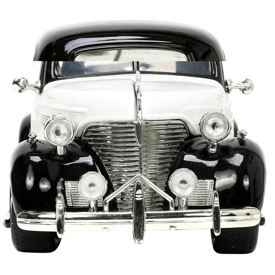 Jada JA33230 - JADA 1/24 MR MONOPOLY MIT CHEVY MASTER DELUXE