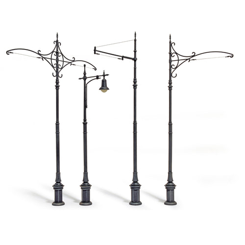 MINIART 1/35 TRAM SUPPORTS & STREET LAMPS